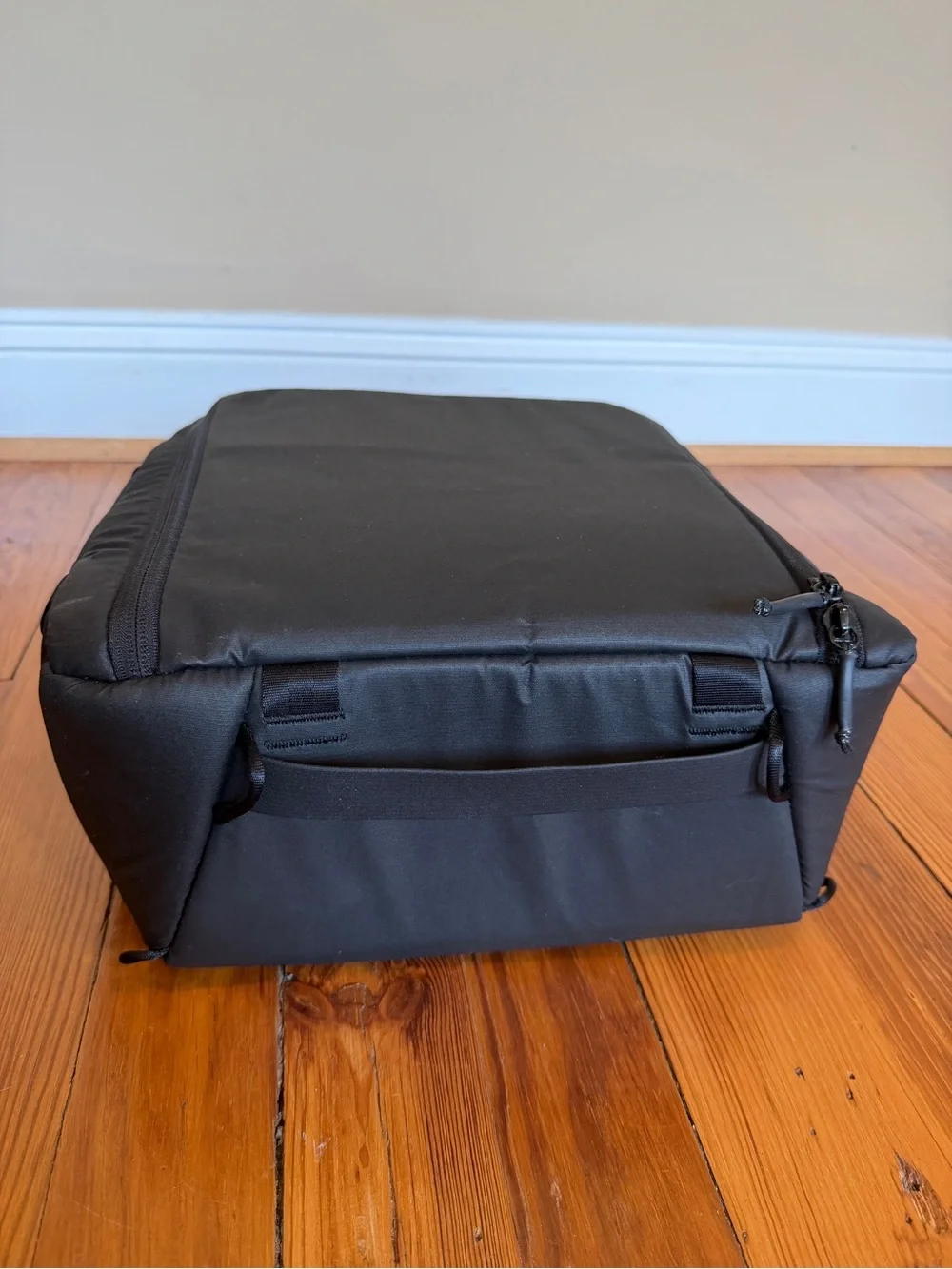 NWOT Peak Design Camera Cube- Medium